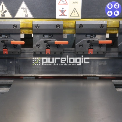 Гидравлический листогибочный пресс WE67K-80/2500 фото